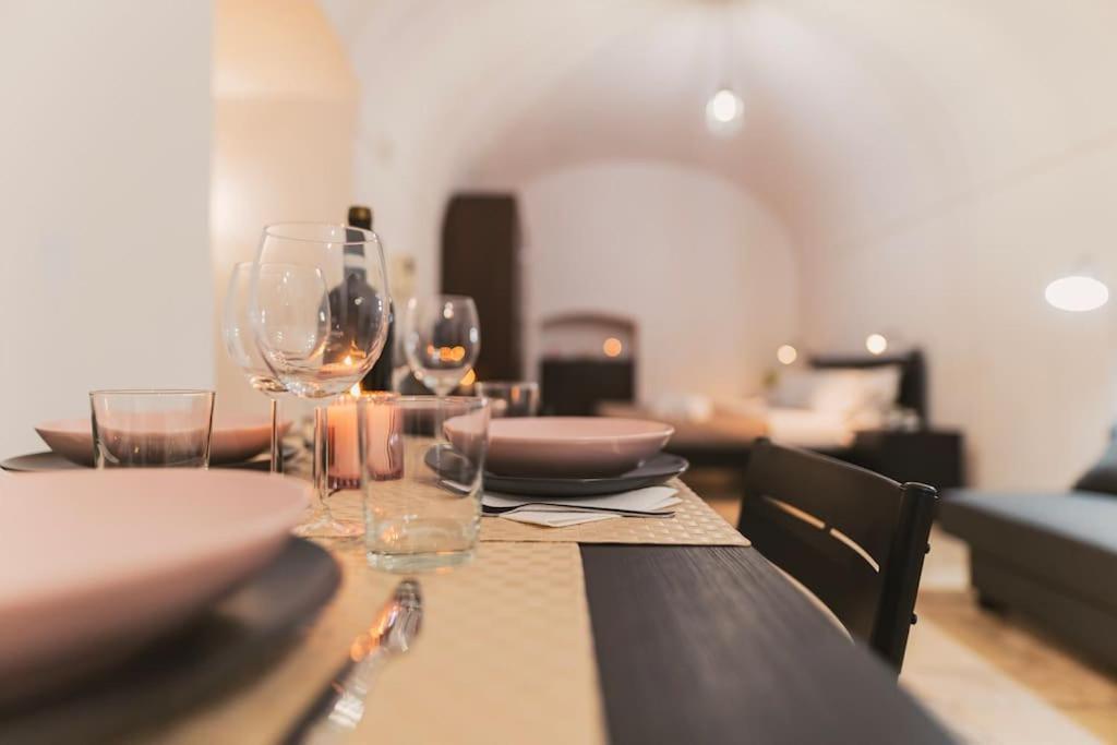 Trani -Suite ❉Marmor - Elegante Casa Storica ❉ エクステリア 写真
